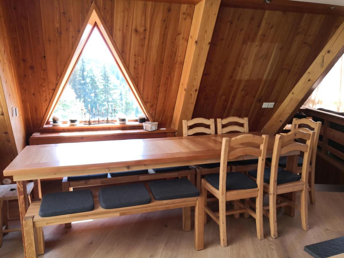 Le Chalet Pointu De Capucine Бур-Сен-Морис Екстериор снимка