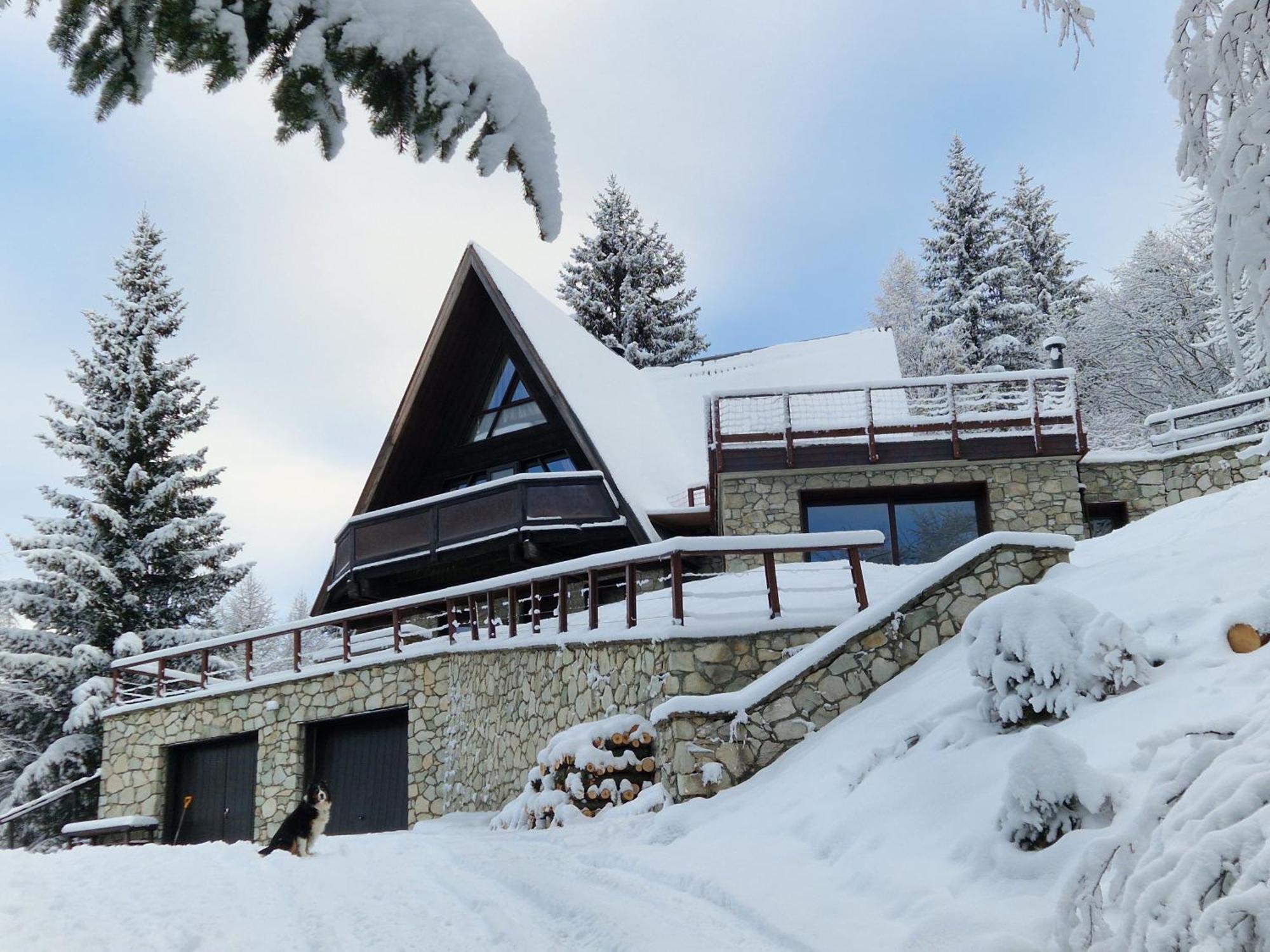 Le Chalet Pointu De Capucine Бур-Сен-Морис Екстериор снимка